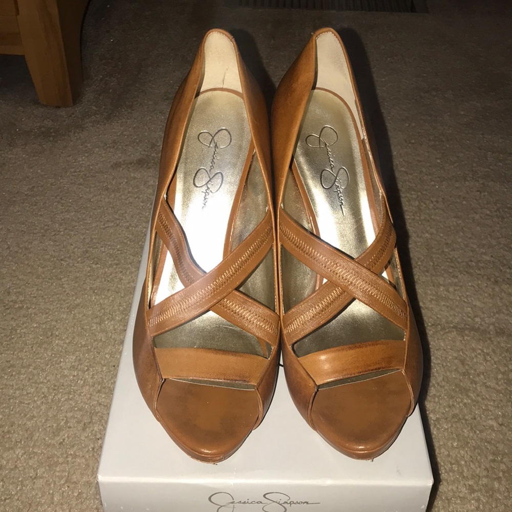 Jessica Simpson Peak Toe Shoe